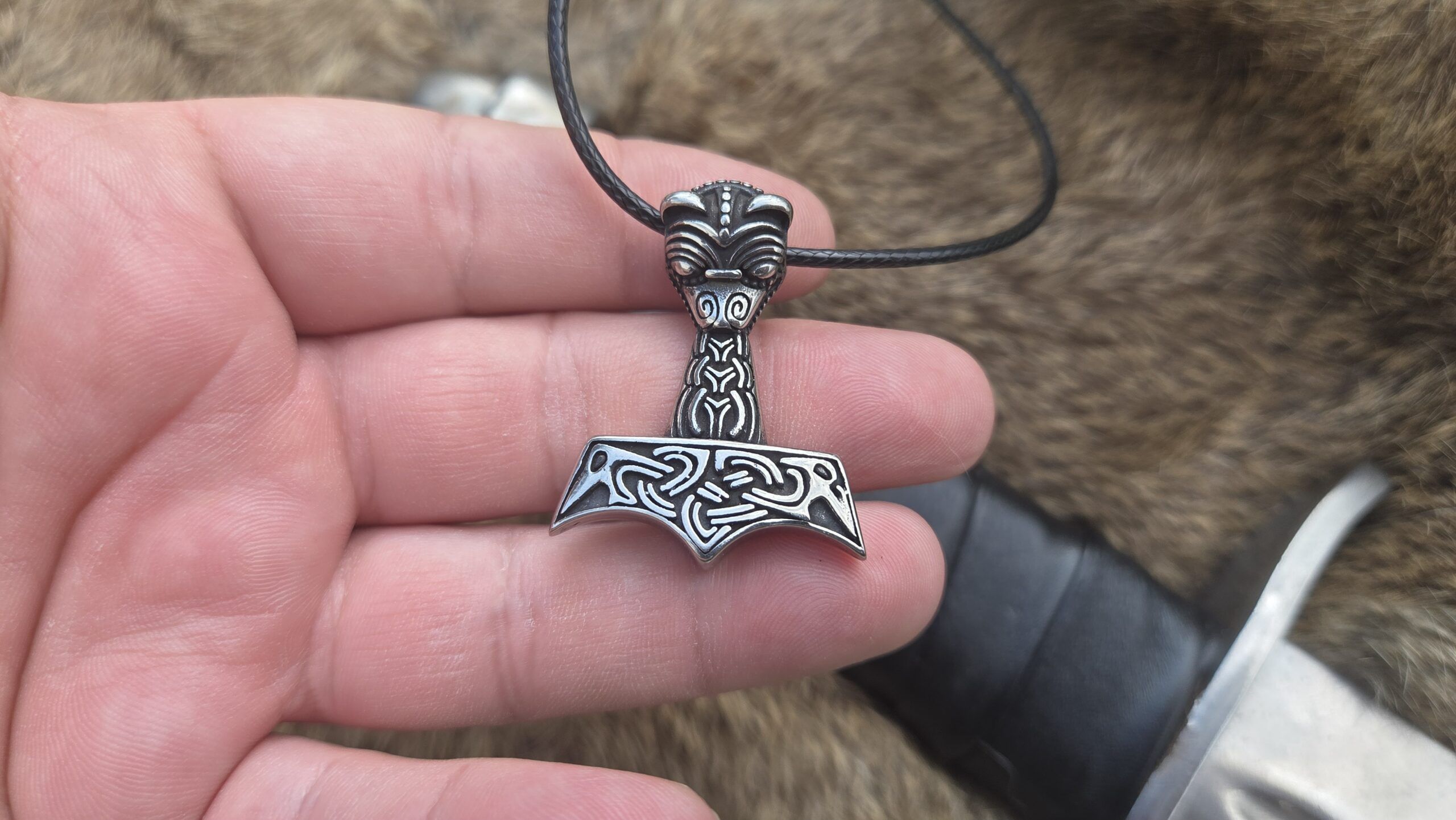 Martillo Uhtred de Bebbamburg - Imagen 4